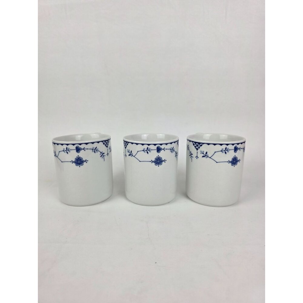 Denmark Blue Floral Porcelain Coffee Mugs By Johnson Bros Set Of 3 White & Blue - Picture 5 of 7